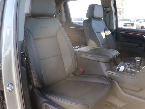 New 2026 GMC Sierra 1500 Denali w/ Denali Reserve Package image 35