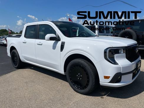 New 2025 Ford Maverick Lobo image 1