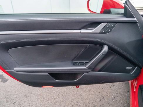 Used 2022 Porsche 911 Carrera S image 10