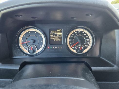 Used 2018 RAM 1500 Express image 26