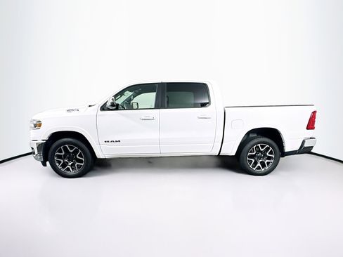Used 2025 RAM 1500 Laramie image 4