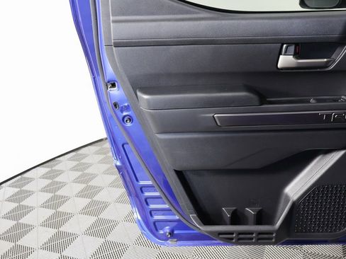 Used 2025 Toyota Tacoma TRD Sport RWD image 13