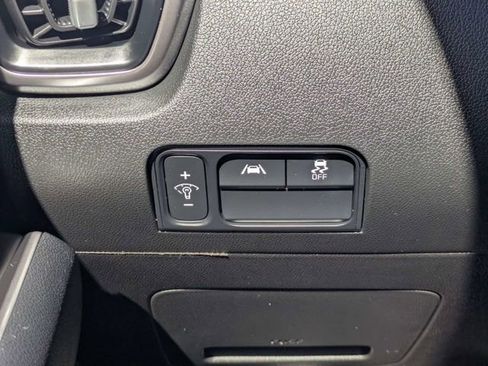 Used 2023 Kia Sorento S w/ Panoramic Sunroof Package image 23