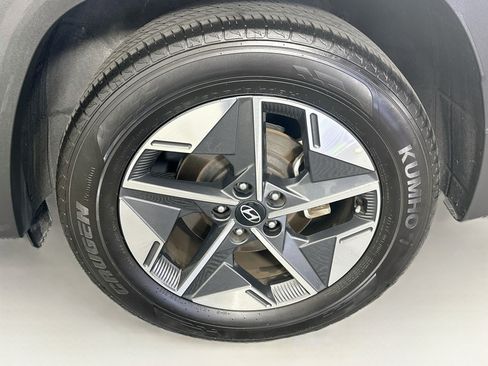 Used 2025 Hyundai Tucson SEL FWD image 11