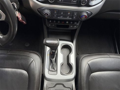 Used 2019 Chevrolet Colorado ZR2 image 11