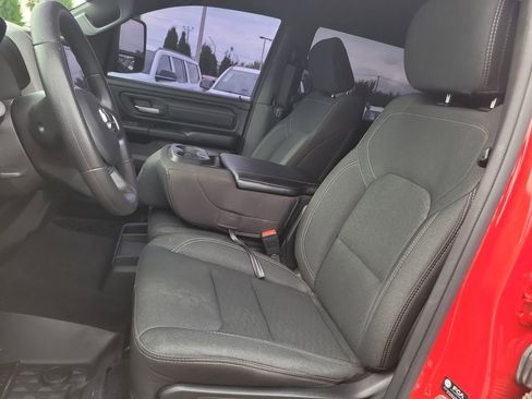 Used 2025 RAM 1500 Classic Warlock AWD/4WD image 19