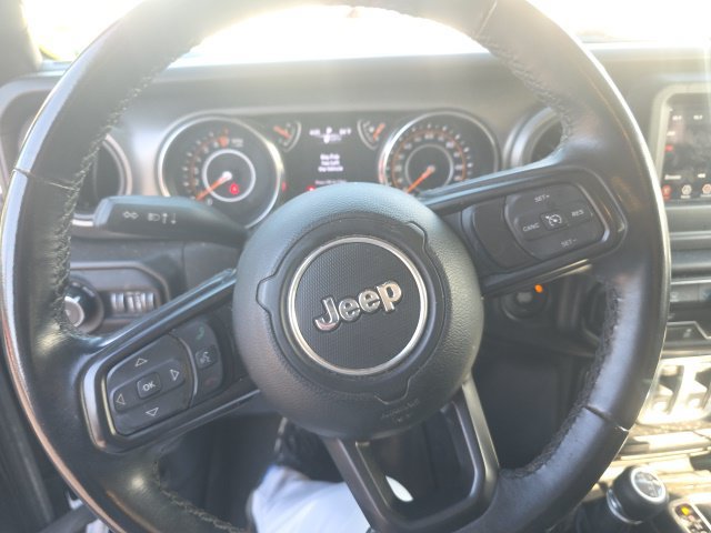 Used 2022 Jeep Wrangler Sport AWD/4WD image 13