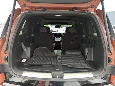 Used 2025 Hyundai Santa Fe Calligraphy image 14