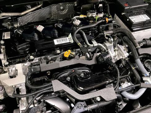 Certified 2026 Toyota Corolla Cross XLE w/ Convenience Package FWD image 32