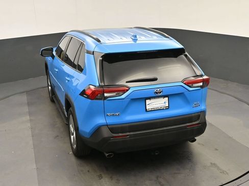 Used 2021 Toyota RAV4 XLE Premium AWD/4WD image 58