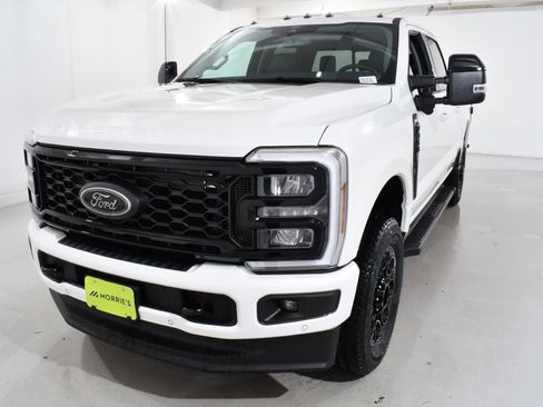 New 2026 Ford F350 Lariat w/ Black Appearance Package image 2