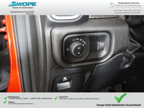 Used 2025 RAM 1500 Tradesman w/ Night Edition AWD/4WD image 13