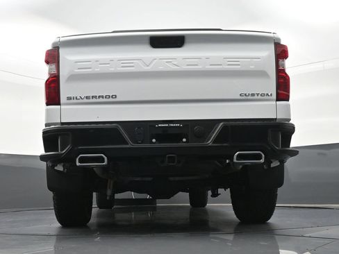 Used 2025 Chevrolet Silverado 1500 Custom Trail Boss AWD/4WD image 26