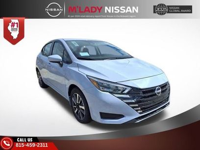 New 2025 Nissan Versa SV w/ Trunk Package