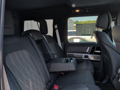 Used 2026 Mercedes-Benz G 63 AMG 4MATIC image 38