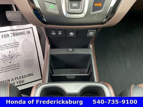 Certified 2026 Honda Odyssey Elite image 41