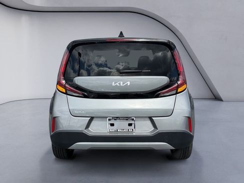 Used 2024 Kia Soul LX w/ Option Group 015 image 4