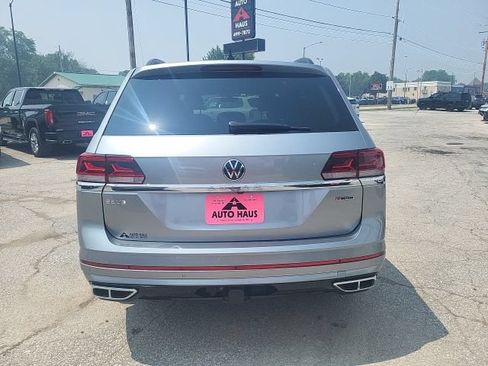 Used 2021 Volkswagen Atlas SE w/ Panoramic Sunroof Package AWD/4WD image 25