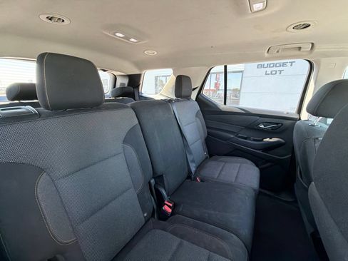Used 2018 Chevrolet Traverse LS FWD image 10