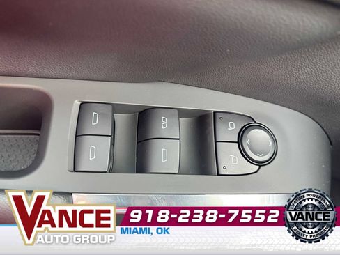 New 2026 Chevrolet Traverse LT w/ Sun and Wheel Package image 33