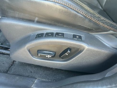 Used 2011 Volvo XC60 T6 image 17