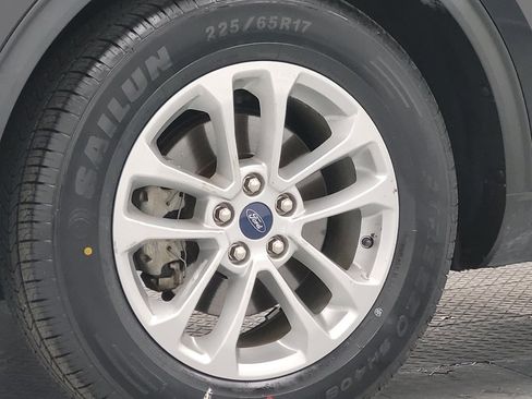 Used 2021 Ford Escape SE image 31