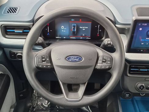 Used 2025 Ford Maverick XLT w/ Equipment Group 302A AWD/4WD image 13