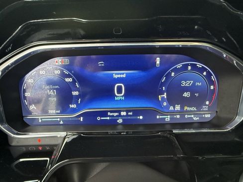 Used 2025 Chevrolet Silverado 2500 ZR2 w/ Technology Package image 27