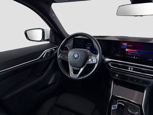 Used 2024 BMW i4 xDrive40i image 25