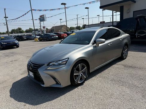 Used 2017 Lexus GS 350 RWD image 2
