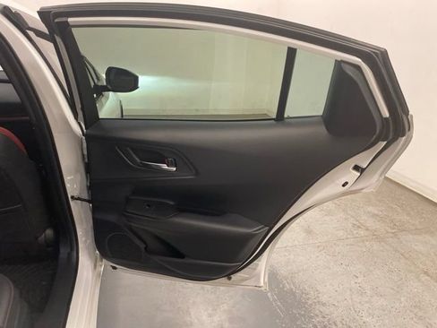 Used 2024 Toyota Prius Prime Premium w/ Advanced Technology Package FWD image 27
