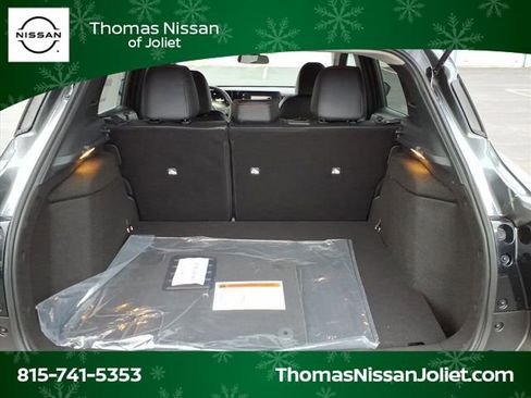 New 2026 Nissan Kicks SR w/ Cold Weather Package image 14