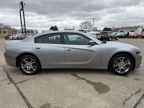 Used 2016 Dodge Charger SXT w/ Rallye Group image 7