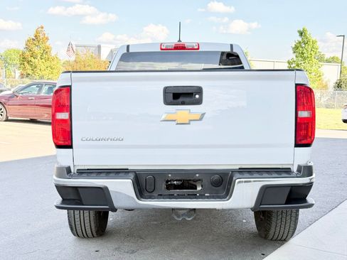 Used 2018 Chevrolet Colorado W/T w/ WT Convenience Package RWD image 11