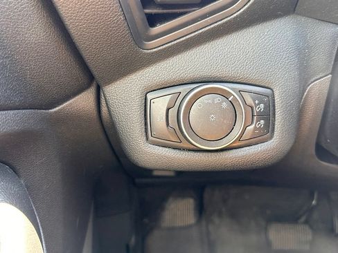 Used 2015 Ford Escape SE w/ SE Chrome Package FWD image 31