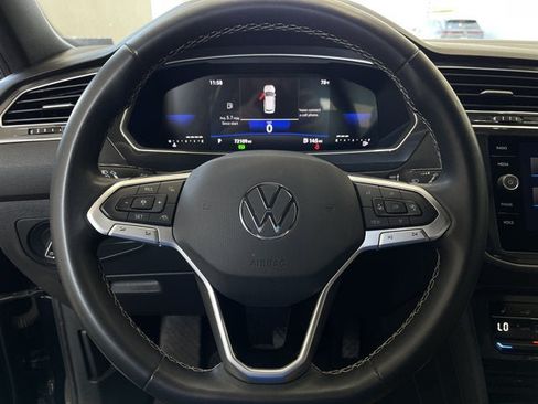 Used 2024 Volkswagen Tiguan SE FWD image 14