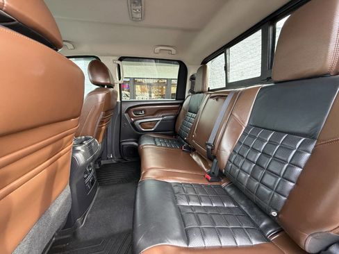 Used 2016 Nissan Titan Platinum Reserve image 36