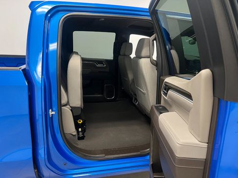 Used 2025 Chevrolet Silverado 1500 LT image 37