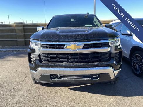 Used 2024 Chevrolet Silverado 1500 LT w/ Z71 Off-Road Package AWD/4WD image 7
