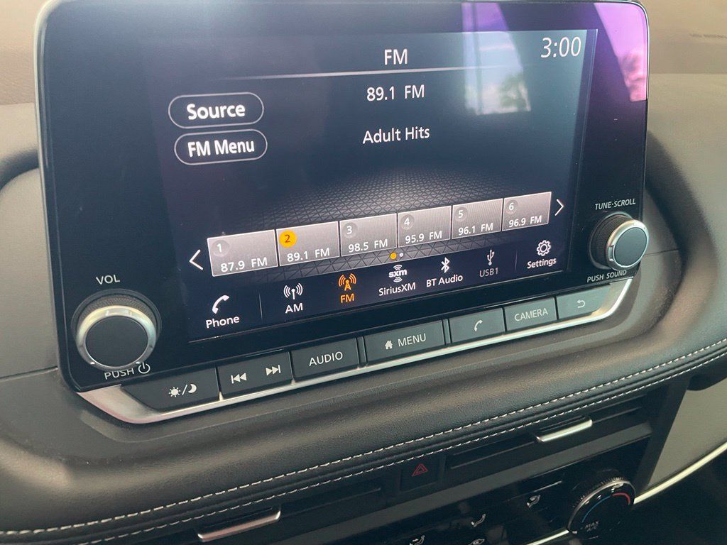 Certified 2023 Nissan Rogue S FWD image 15