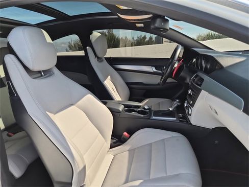 Used 2012 Mercedes-Benz C 350 Coupe image 21