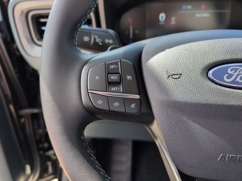 New 2026 Ford Maverick Lobo AWD/4WD image 28