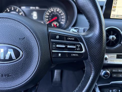 Used 2020 Kia Stinger GT1 image 23