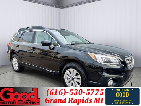 Used 2017 Subaru Outback 2.5i Premium AWD/4WD image 1