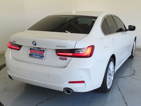 Used 2025 BMW 330i xDrive 330i xDrive image 4
