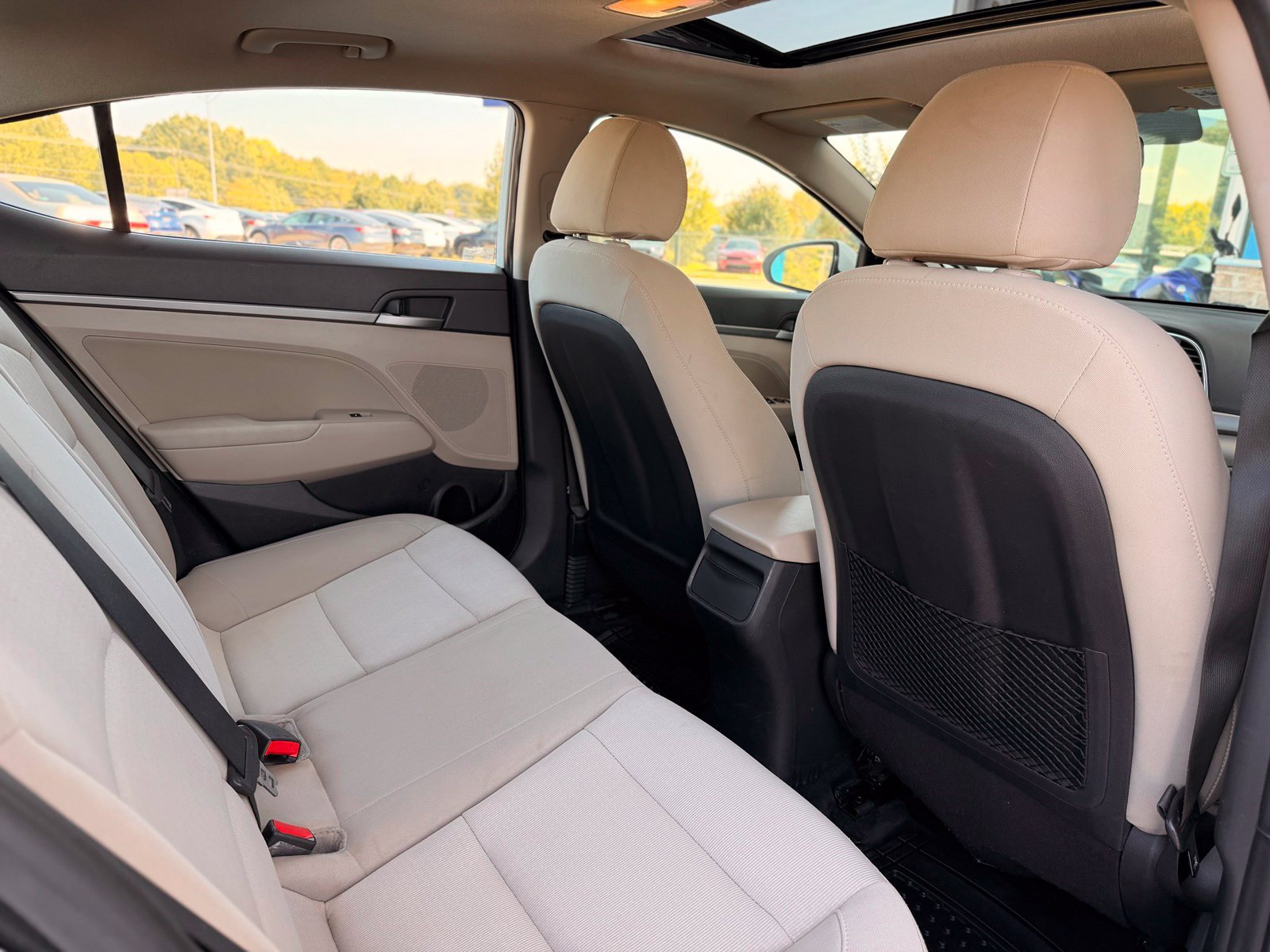 Used 2018 Hyundai Elantra Value Edition FWD image 21