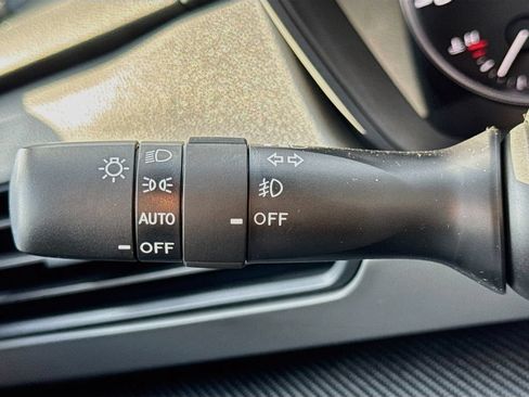 New 2026 Subaru Crosstrek 2.5i Premium AWD/4WD image 13