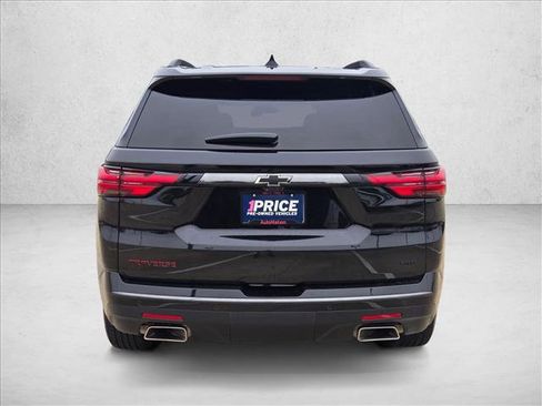 Used 2022 Chevrolet Traverse Premier w/ Redline Edition image 5