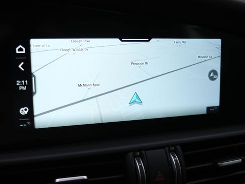 New 2025 Alfa Romeo Giulia w/ Driving Assist Package image 10