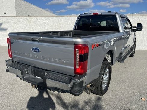 Used 2024 Ford F250 Lariat w/ Chrome Package image 8